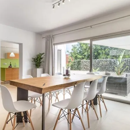 Moderna Casa Con Piscina Privada Nyaraló Santa Eularia des Riu