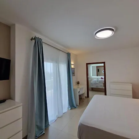 Moderna Casa Con Piscina Privada Nyaraló Santa Eularia des Riu